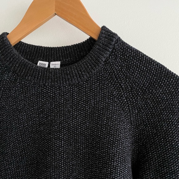 Uniqlo U Cropped Sweater - Picture 2 of 4